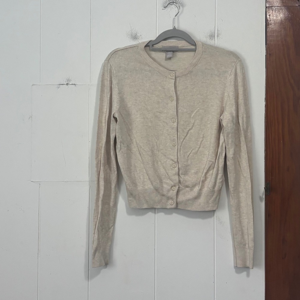 HM Womens Small Cream Oatmeal Cropped Button Front Fine Knit Cardigan Sweater